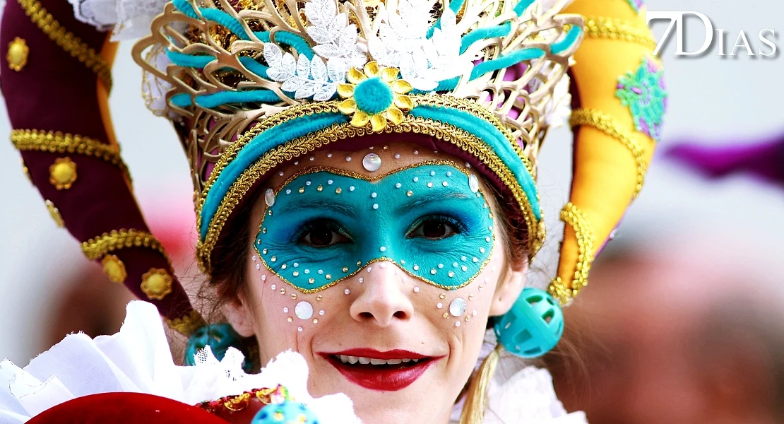 Los mejores primeros planos del Gran Desfile del Carnaval de Badajoz 2026