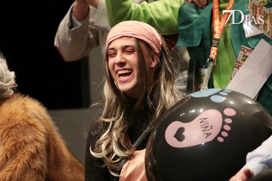 Actuación y entrevista de la murga Los Escusaos en preliminares del COMBA 2026