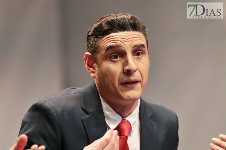 Actuación y entrevista de la murga Los Chungos en preliminares del COMBA 2026