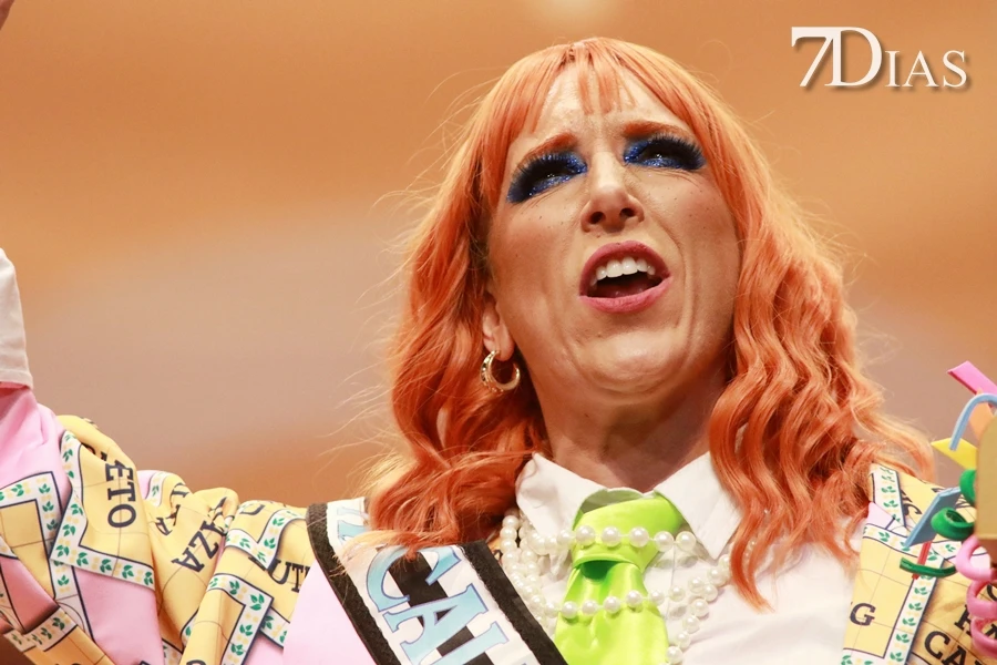 Actuación y entrevista de la murga Las Chimixurris en Semifinales del COMBA 2026