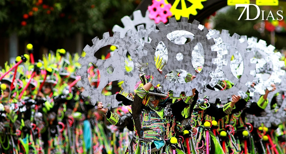 Los mejores primeros planos del Gran Desfile del Carnaval de Badajoz 2026