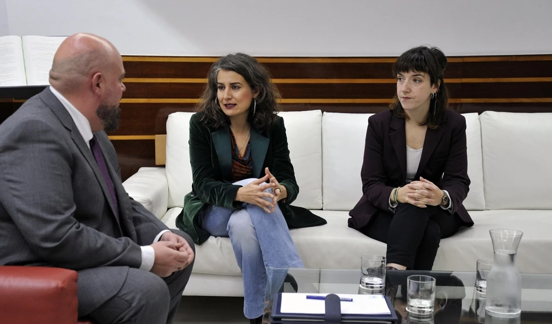 De Miguel denuncia que “PP y Vox para silenciar a la oposición sí que se dan prisa”