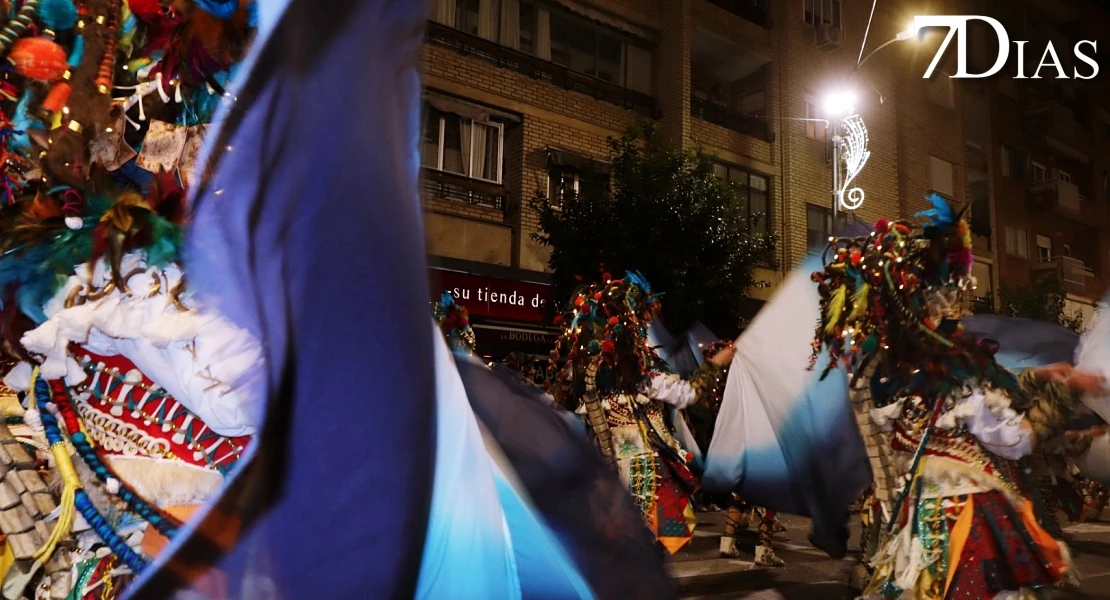 Los mejores primeros planos del Gran Desfile del Carnaval de Badajoz 2026