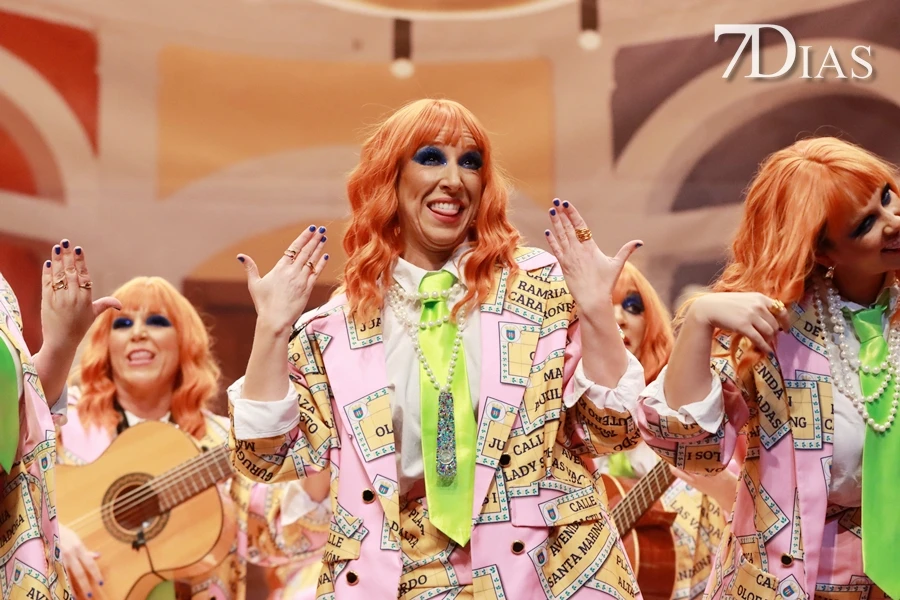 Actuación y entrevista de la murga Las Chimixurris en Semifinales del COMBA 2026