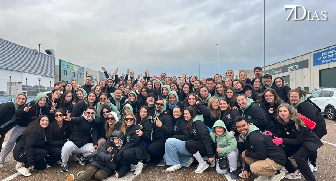 Así ha sido el macroensayo de comparsas 2026