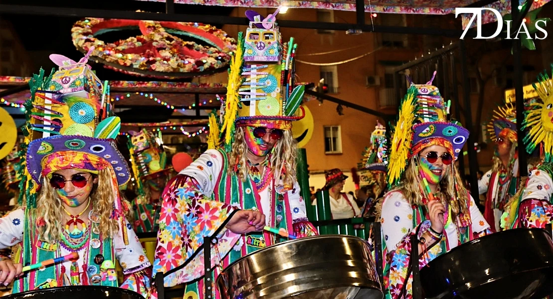 Los mejores primeros planos del Gran Desfile del Carnaval de Badajoz 2026