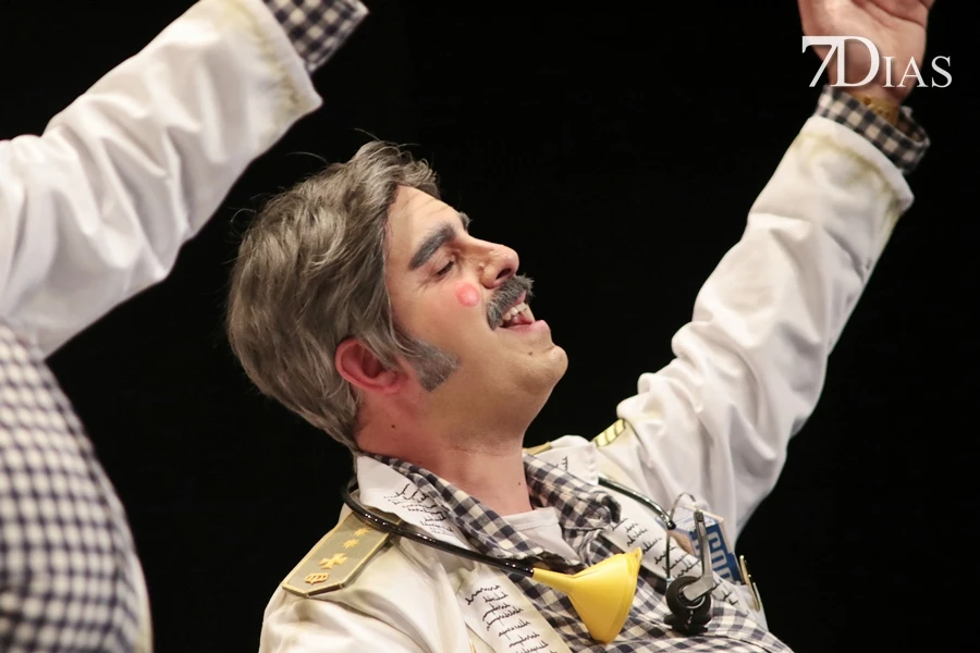 Actuación y entrevista de la murga Los Camballotas en preliminares del COMBA 2026