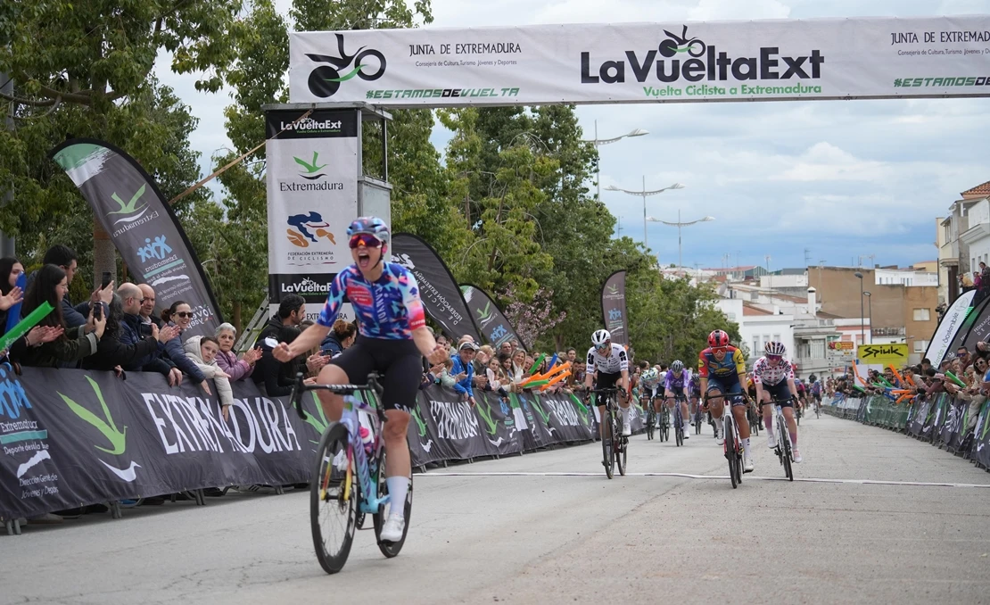 La campeona olímpica Chiara Consonni se impone en Fuente del Maestre