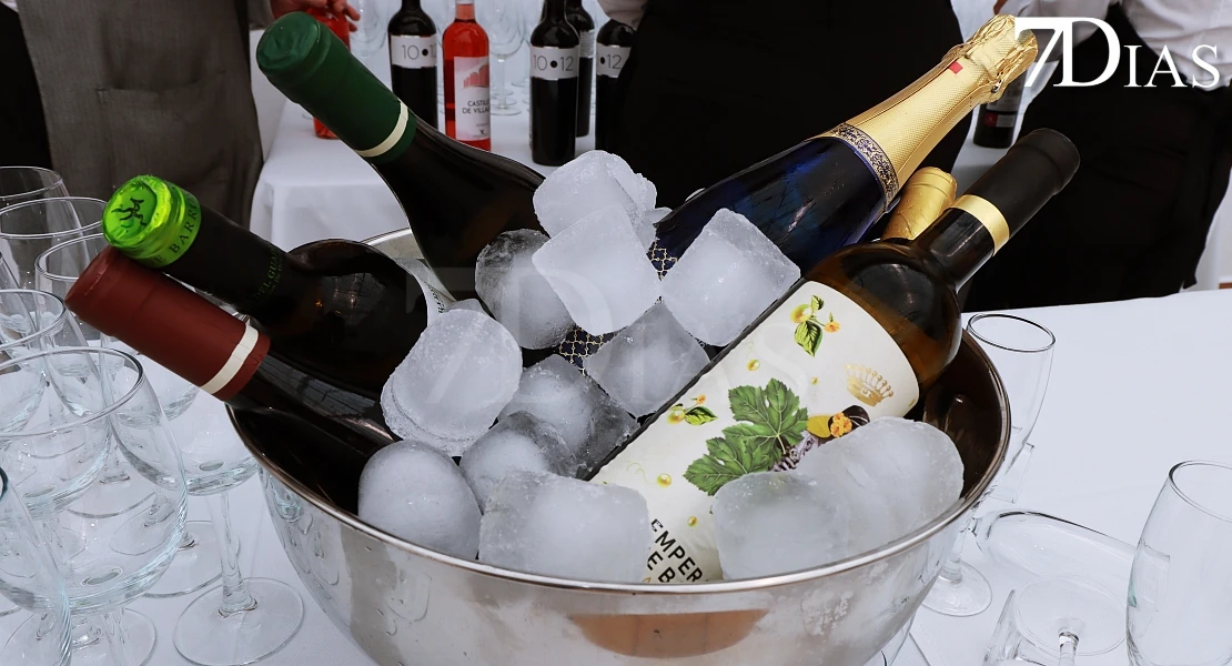 VINAC celebra una nueva edición en Almendralejo: lo mejor del vino, la aceituna y el cava