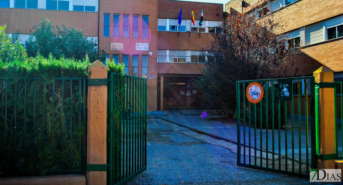 PIDE advierte: "La parálisis política afecta ya a la Educación Pública en Extremadura"