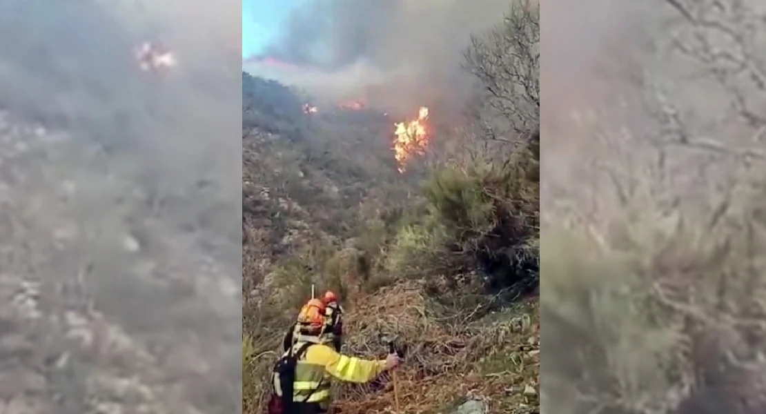 El INFOEX trabaja intensamente en un incendio en La Vera
