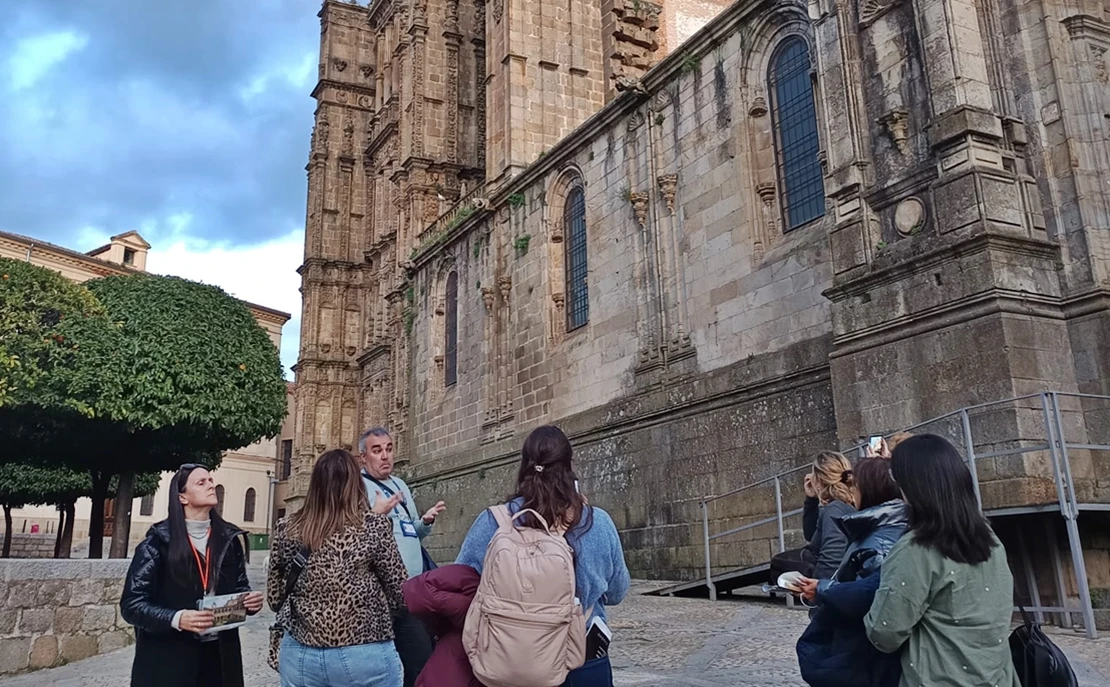Promocionan Extremadura a través de un viaje de agentes turísticos de Argentina