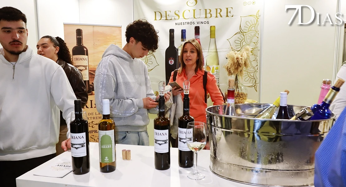 VINAC celebra una nueva edición en Almendralejo: lo mejor del vino, la aceituna y el cava