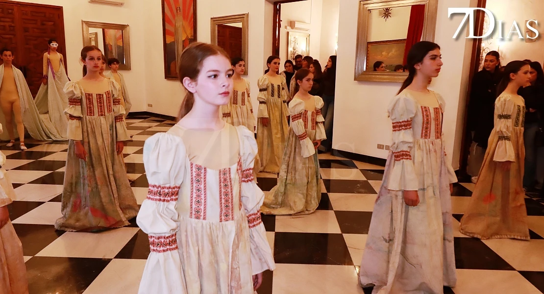 Jóvenes cacereños participan en las actividades del 8M: "Somos la voz del futuro"