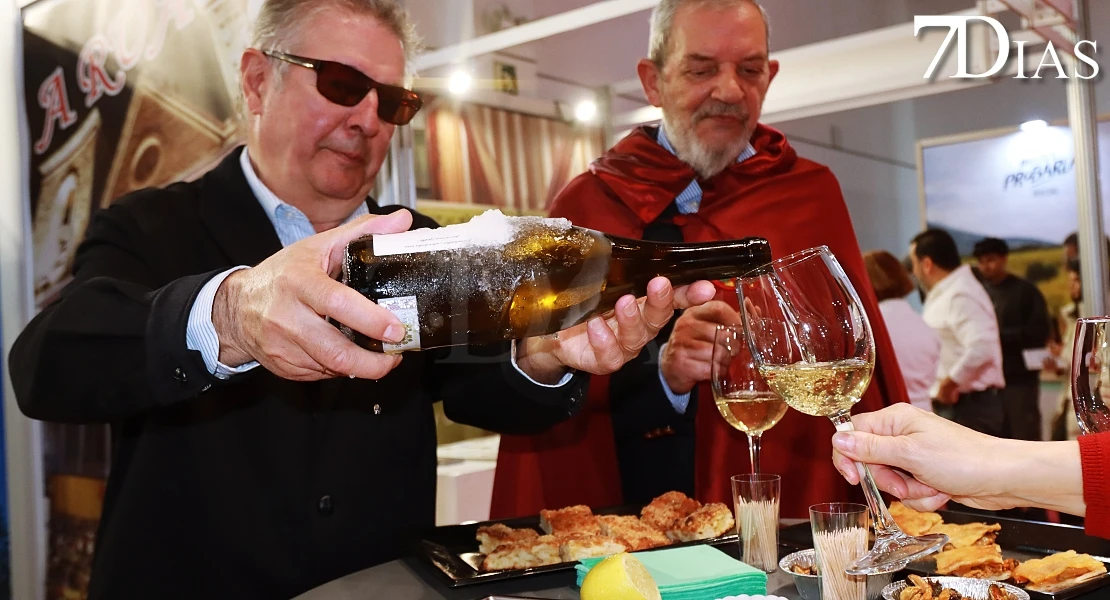VINAC celebra una nueva edición en Almendralejo: lo mejor del vino, la aceituna y el cava