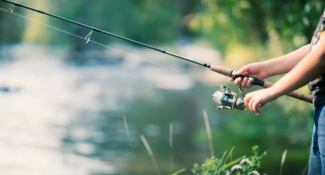 Obtener la licencia de pesca será inmediato en Extremadura