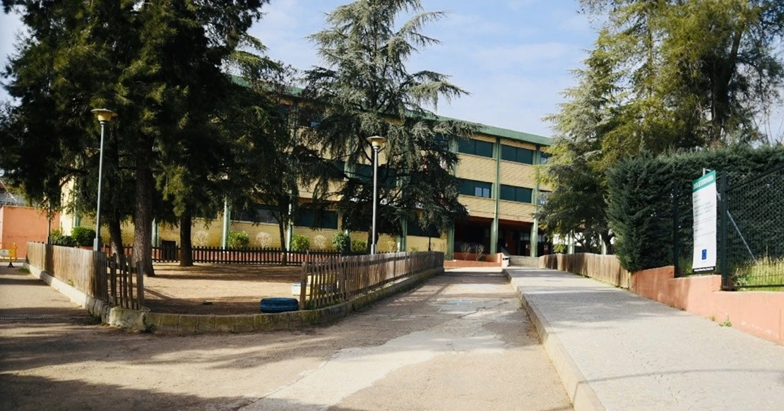 Detenidos por robar en el interior de un colegio de Mérida