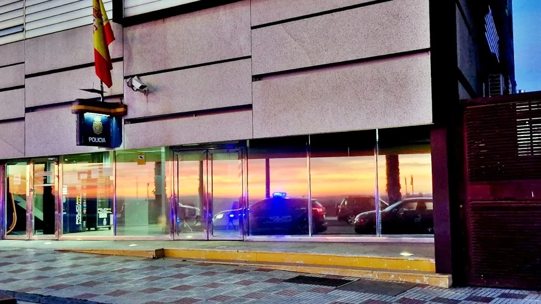 Una joven agrede y roba a un anciano en Don Benito y se gastan su dinero