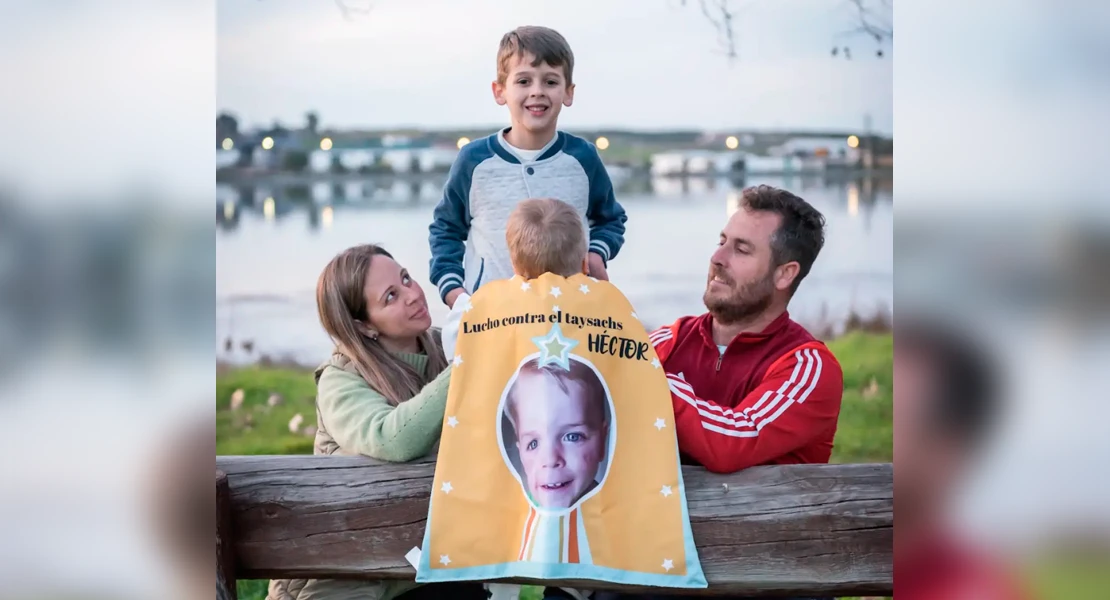 Una familia extremeña recauda fondos para salvar la vida de su hijo