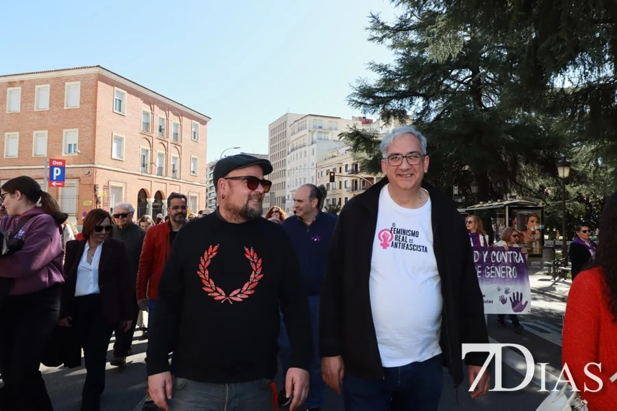 Marcha del 8M en Badajoz en imágenes