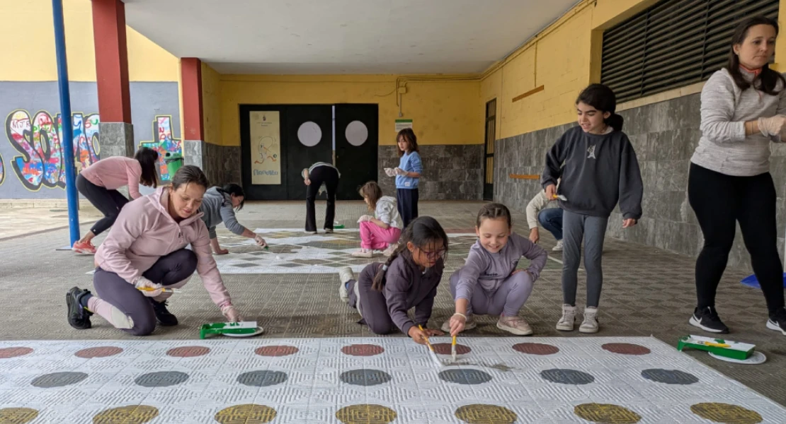 Padres, alumnos y profesores transforman el CEIP San Fernando con una innovadora iniciativa
