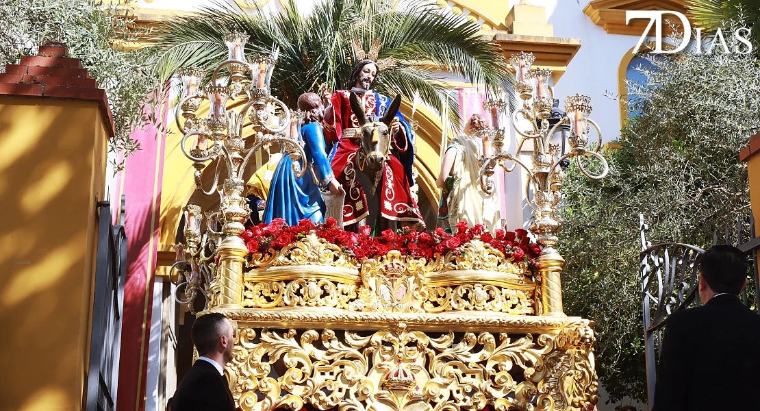 Las mejores imágenes del Domingo de Ramos 2026 en Badajoz