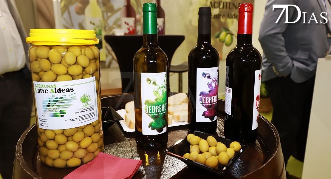 VINAC celebra una nueva edición en Almendralejo: lo mejor del vino, la aceituna y el cava