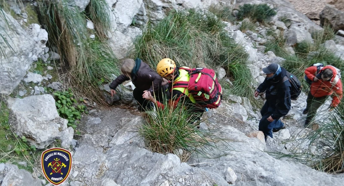 Evacúan en helicóptero a un menor tras sufrir un ataque de ansiedad en una excursión de montaña