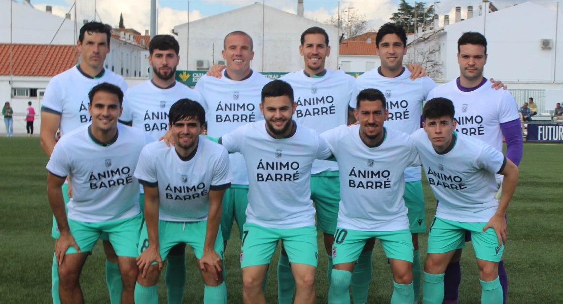 El CD Badajoz rompe su mala racha en el Fernando Robina con una victoria solvente