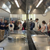 La Diputación y el IES San Fernando firman un convenio para prácticas en el Hernán Cortés