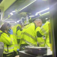 Varios jóvenes apuñalan a un menor de 14 años