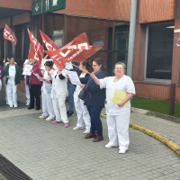 Los celadores del Hospital Campo Arañuelo se vuelven a concentrar por unas condiciones dignas