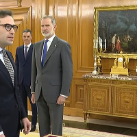 El pacense Carlos Cuerpo promete su cargo ante el rey Felipe VI