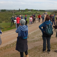80 personas se concentran en Cáceres para protestar por un camino público "usurpado"