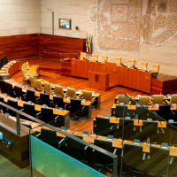 Semana decisiva para la estabilidad política de Extremadura