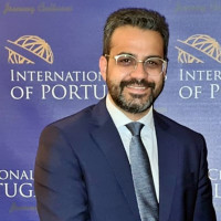 El alcalde de Olivenza presenta su precandidatura a la Secretaría General del PSOE