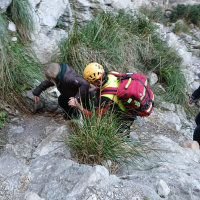 Evacúan en helicóptero a un menor por un ataque de ansiedad en una excursión de montaña
