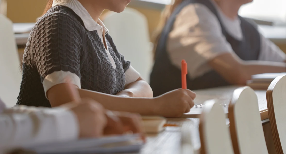 Los detalles de las oposiciones para maestros que han convocado en Extremadura