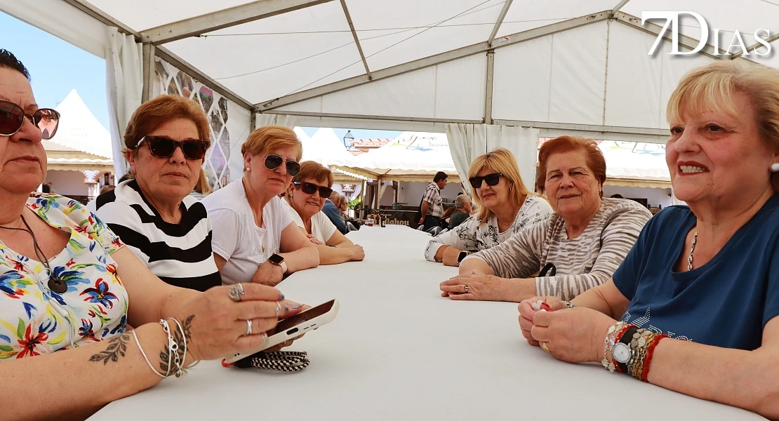Del cerdo, hasta los andares: Barcarrota celebra su gran fiesta ibérica