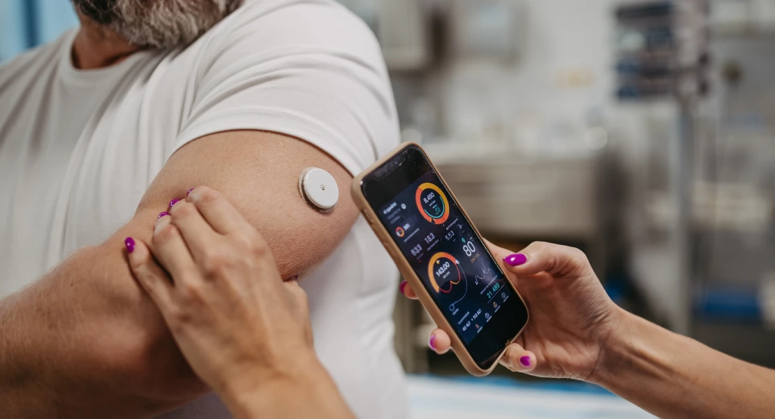 Alertan de un error en la app de monitorización de glucosa