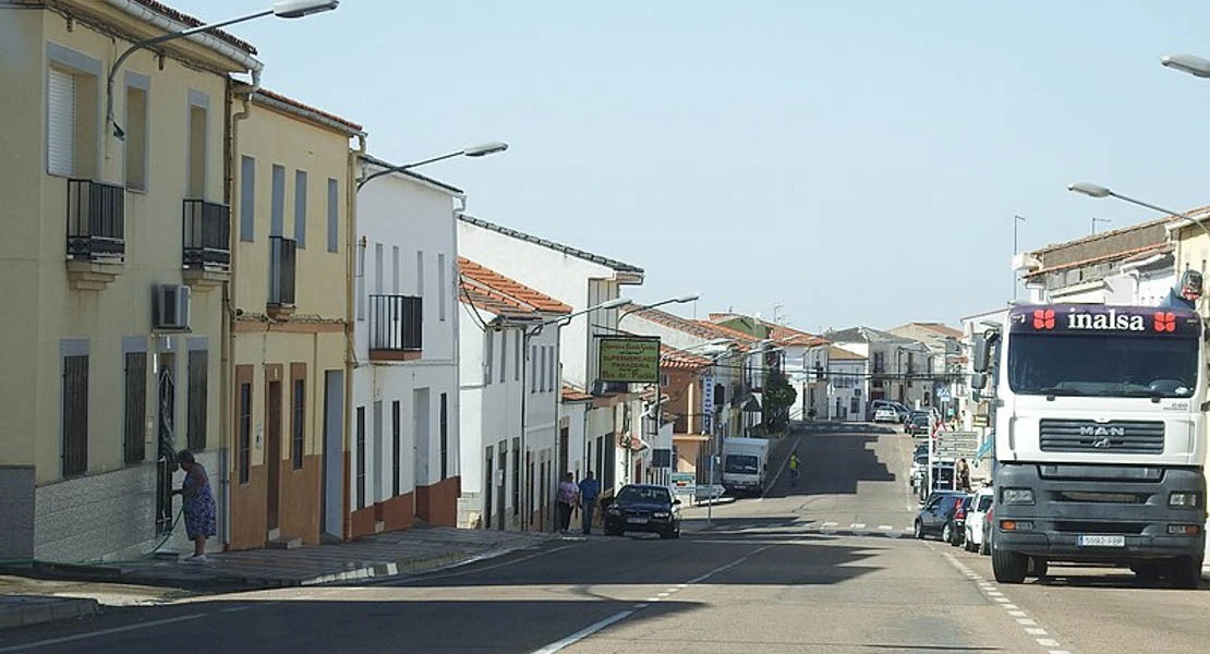 Zorita declara tres días de luto por la muerte de dos de sus vecinos en el accidente