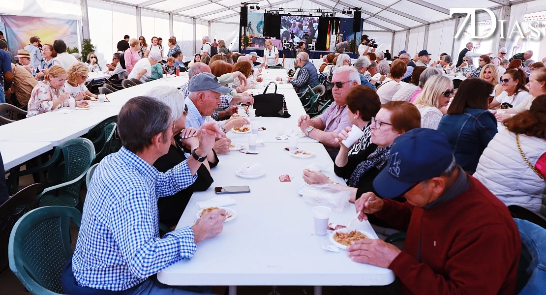 Del cerdo, hasta los andares: Barcarrota celebra su gran fiesta ibérica