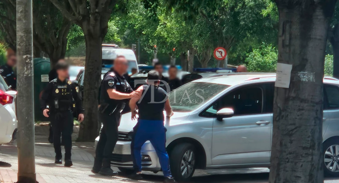 Tiroteo a plena luz del día en el parque del Rivillas de Badajoz