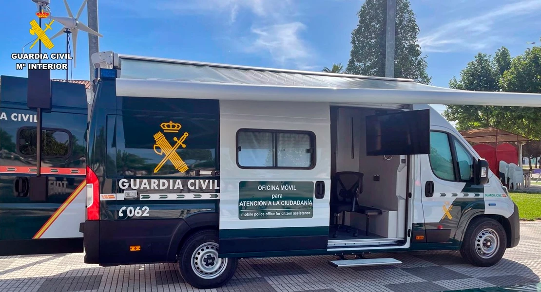 Así es la la nueva Oficina Móvil de Atención a la Ciudadanía en la provincia de Badajoz