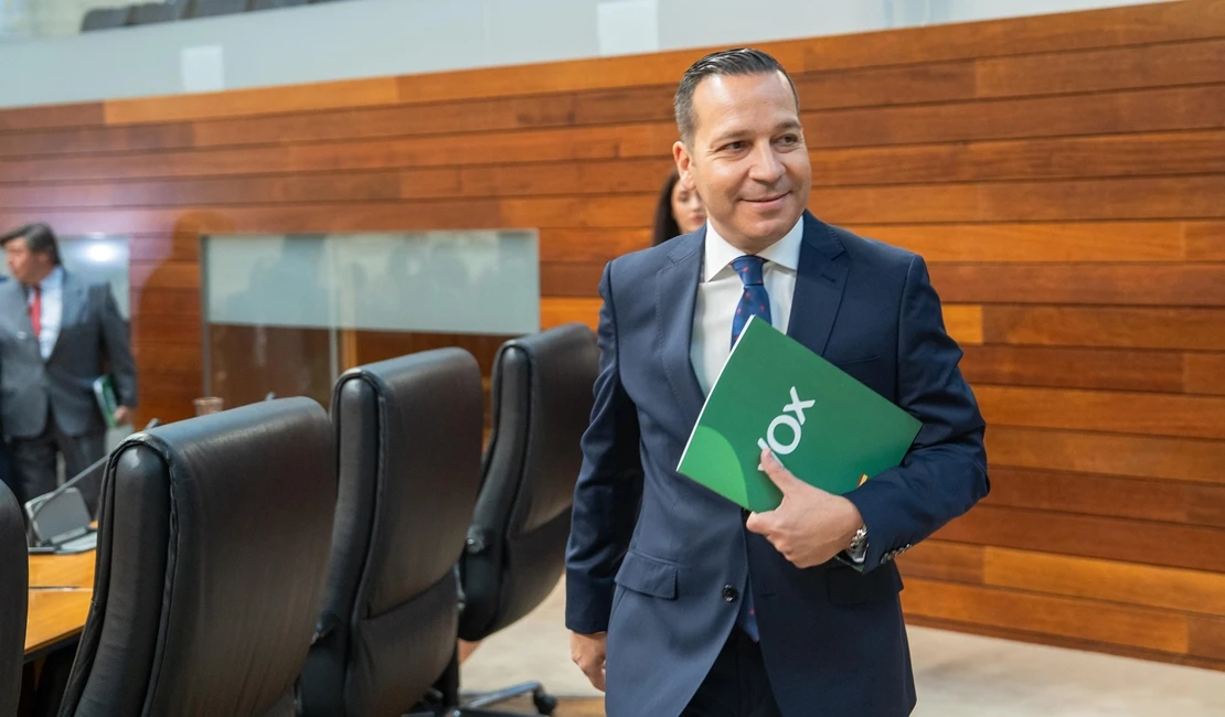 Óscar Fernández: “VOX asume su responsabilidad con lealtad y compromiso. No vamos a defraudar”