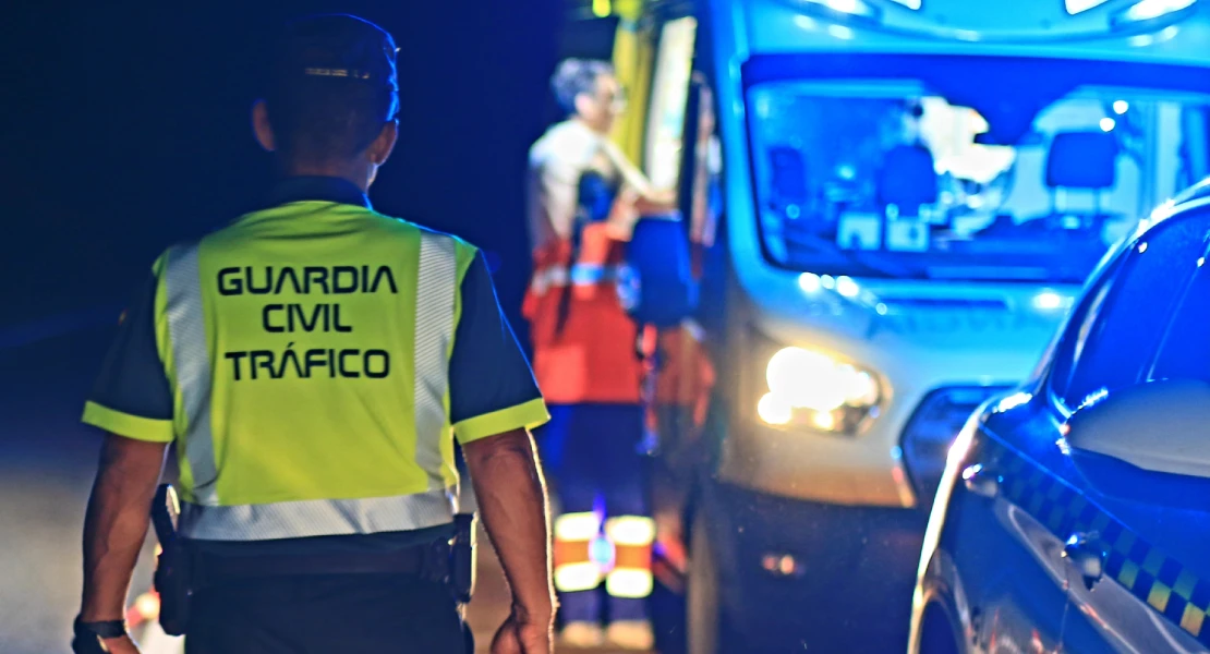 Hospitalizado tras un choque frontal entre dos coches en Don Benito