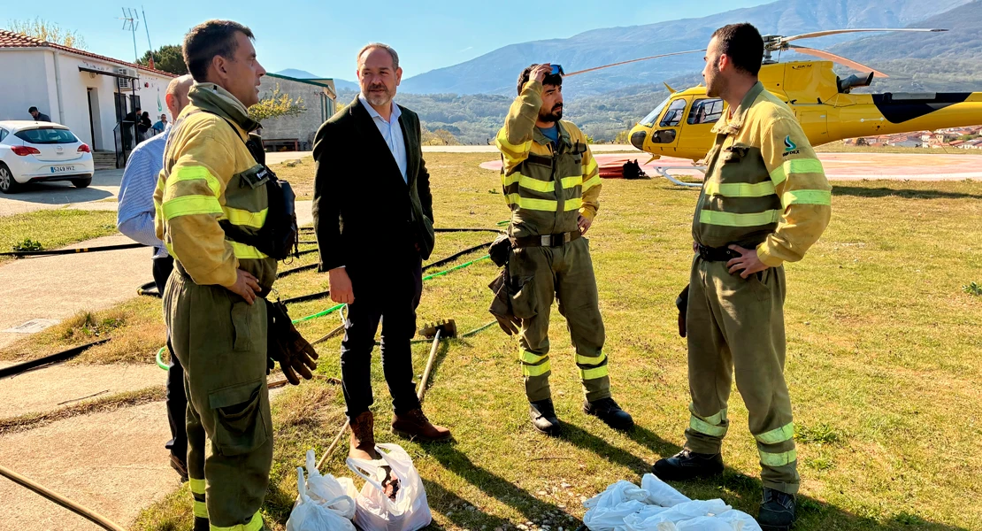 El consejero de Gestión Forestal sobre el incendio de Losar de la Vera: "No es como el del pasado año"