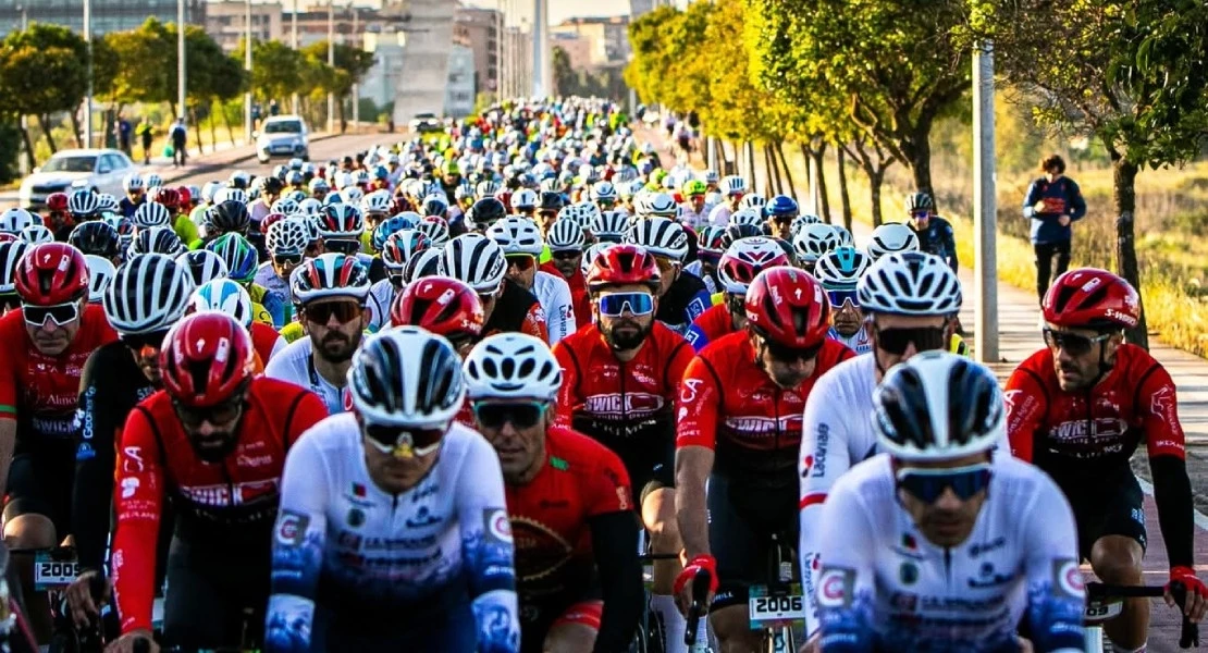 Más de 2.000 ciclistas recorrieron Badajoz durante esta prueba internacional