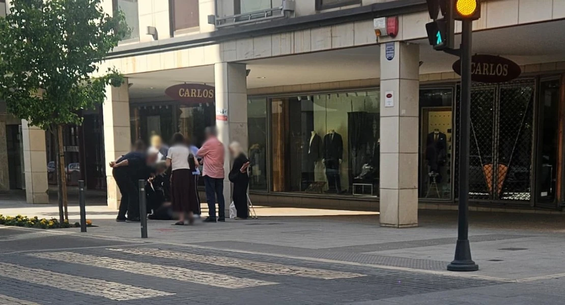 Un hombre se desvanece en plena avenida Juan Carlos I de Badajoz