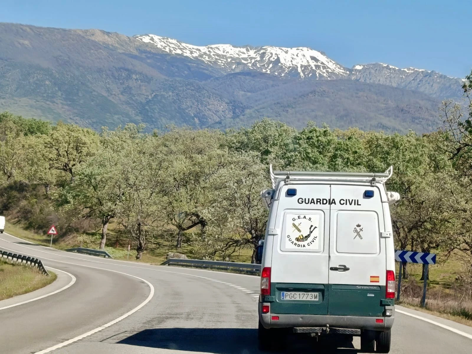 Así está siendo la búsqueda del desaparecido en los puntos más complicados